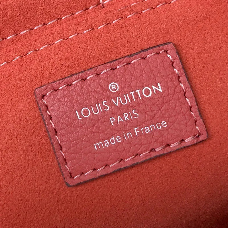 Bolsa Louis Vuitton My Lockme