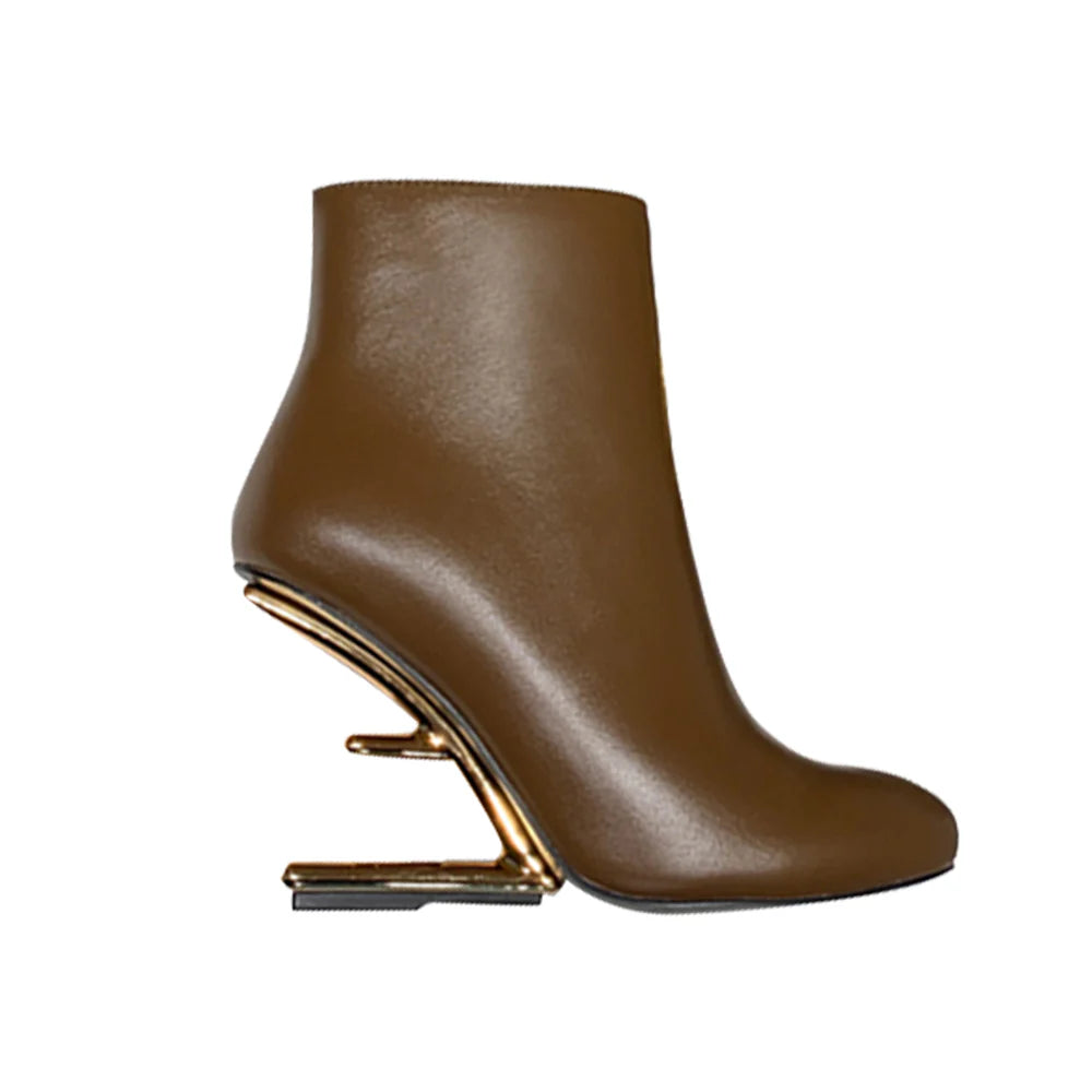 Bota Fendi First Couro