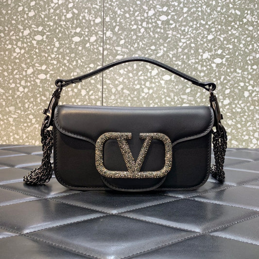 Bolsa Valentino Garavani Loco Cravejada