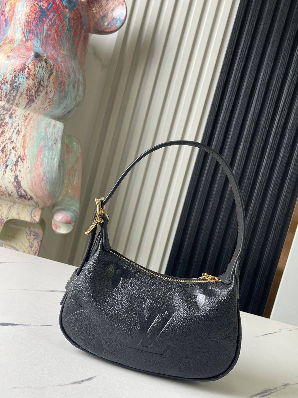 Bolsa Mini Moon LV