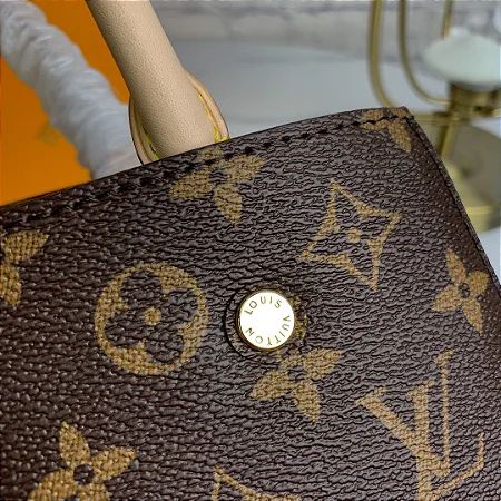 Bolsa LV Montaigne