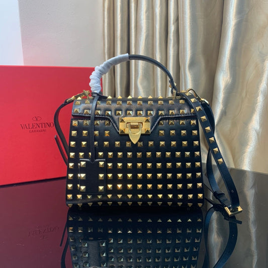 Bolsa Valentino Garavani Rockstud Alcove